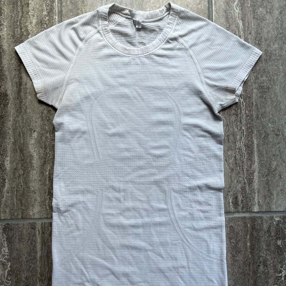 Lululemon swiftly short sleeve shirt 4